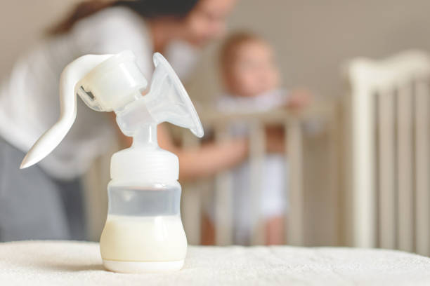 how to stop pumping breast milk